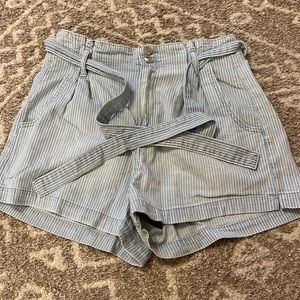 American Eagle shorts.